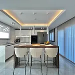 Villa Rhode Luxury