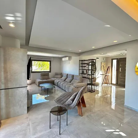فيلة Rhode Luxury