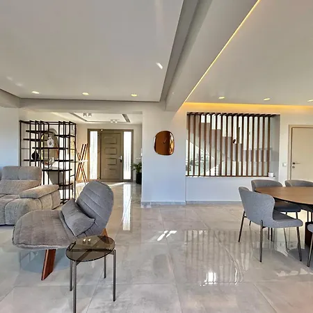 Rhode Luxury Kalithies