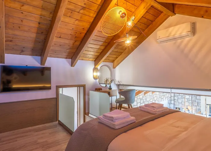 Rhode Luxury فيلة