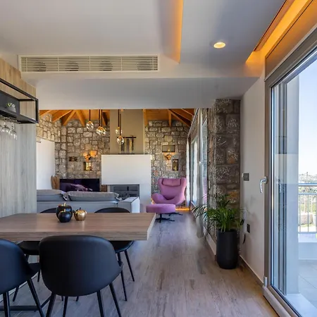 Rhode Luxury Villa *